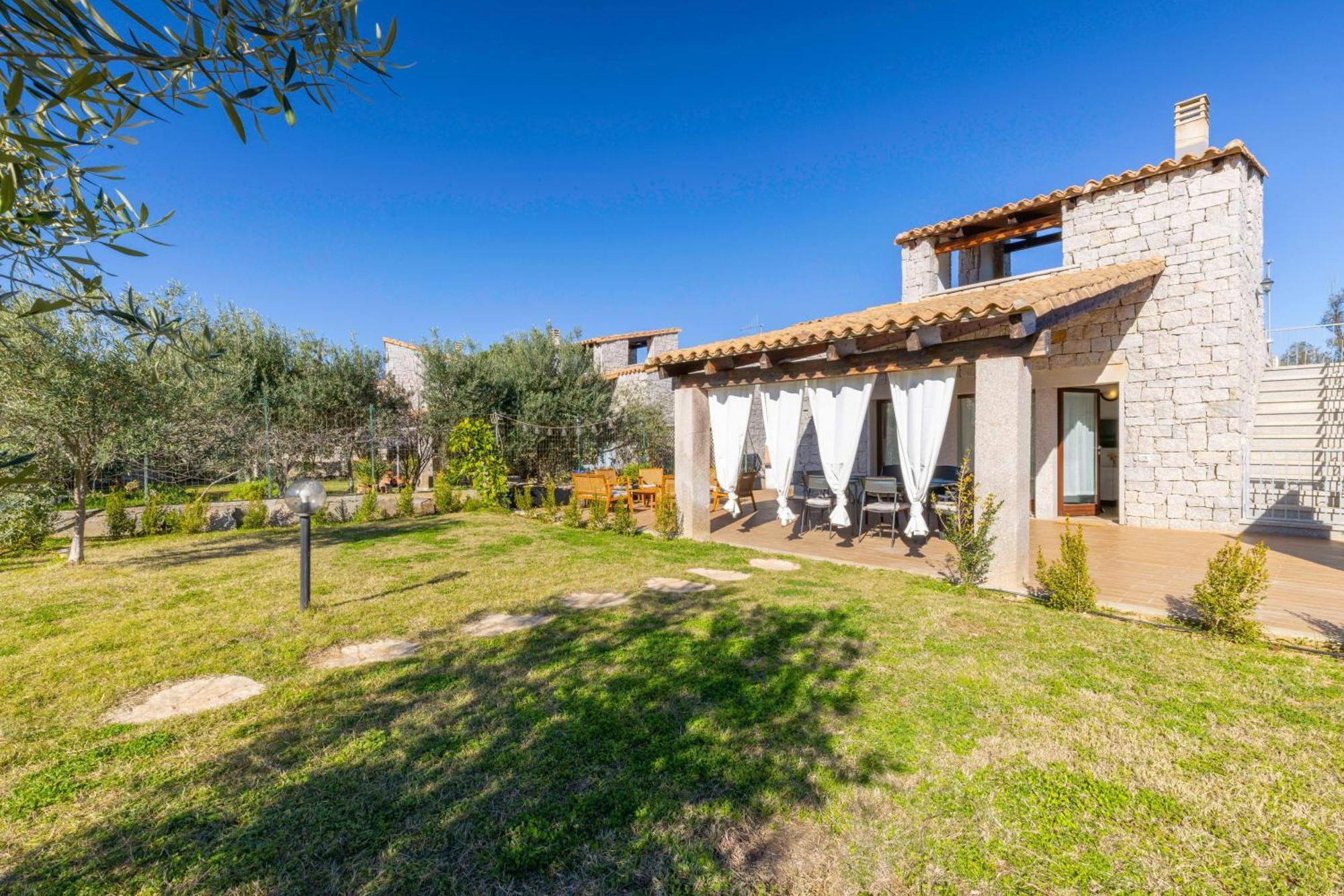 Villa Del Moro, Free Wifi, 300Mt From Sinzias' Beach Costa Rei Eksteriør bilde